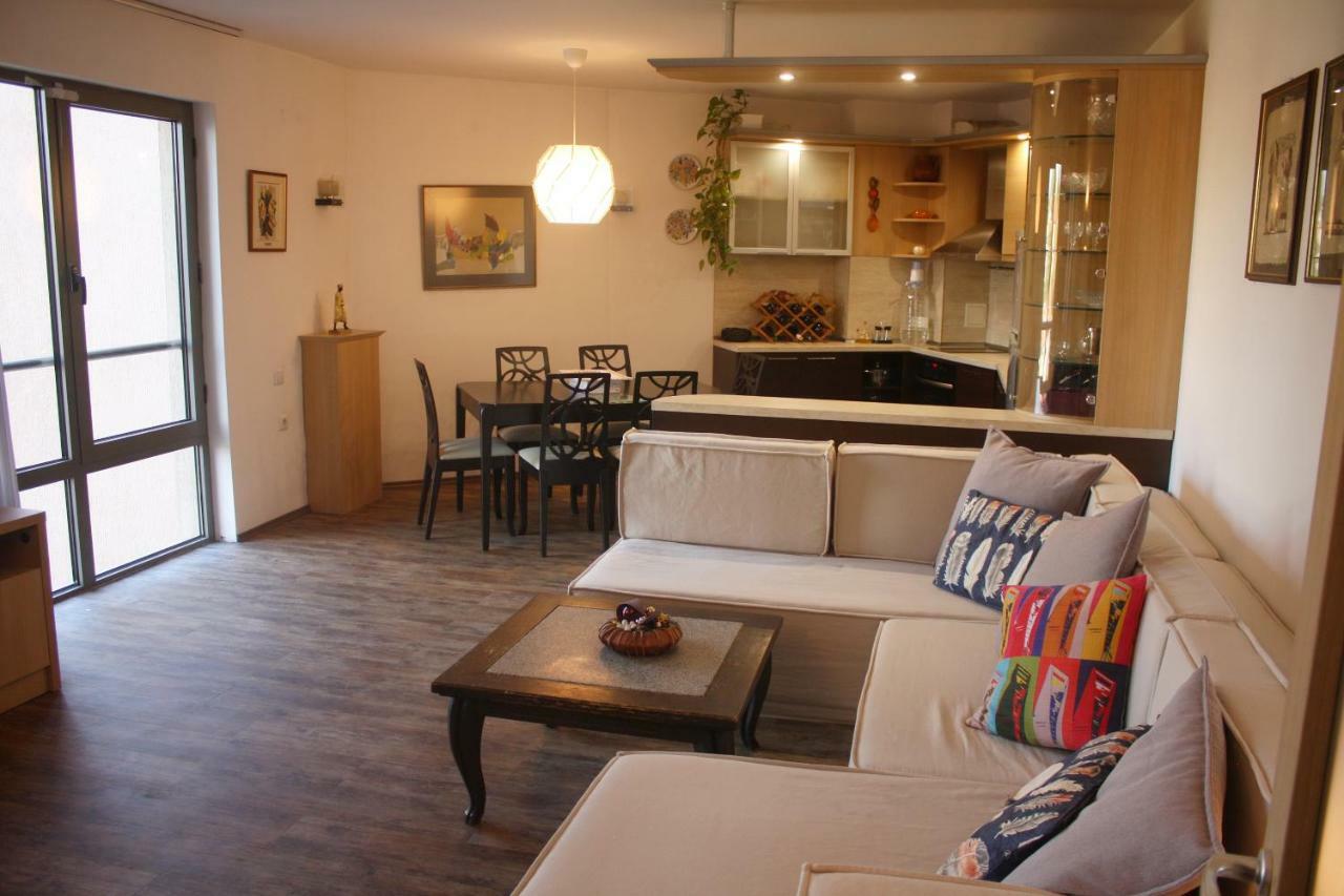 Central Square Apartment Plovdiv Eksteriør bilde